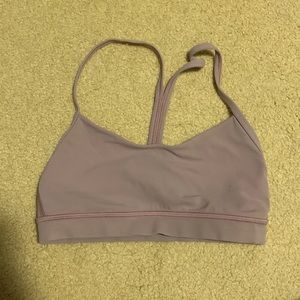Lululemon flow y nulu bra 4